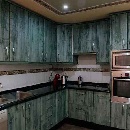 Hostel Endless Summer Vibes *