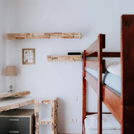 Endless Summer Vibes 阿德耶